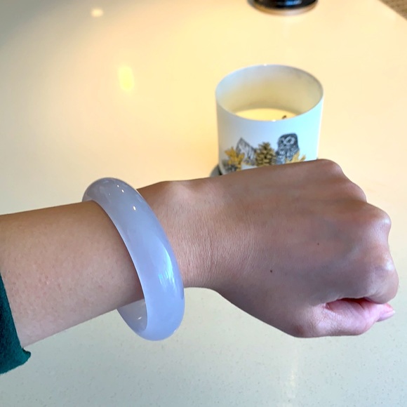 Lavender Glass Bracelet - Picture 3 of 3